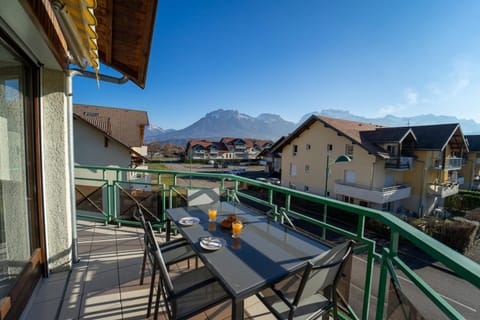 Les charmes du lac House in Sévrier