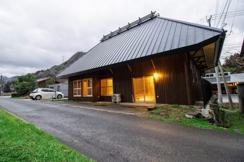Property building, Parking