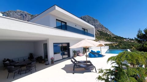 Design Villa SkyBlue mit Pool und Panorama Meerblick Villa in Split-Dalmatia County