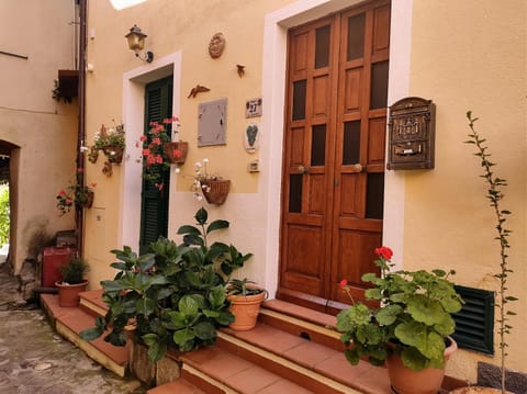 Monolocale Poggio Apartment in Tuscany