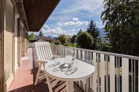 Natural landscape, Balcony/Terrace, Mountain view