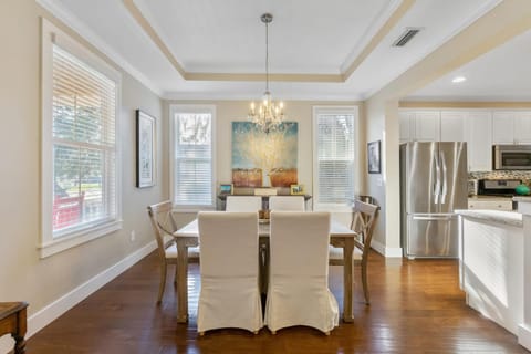 Fullerwood Delight- Mins to Beach and Downtown House in Vilano Beach