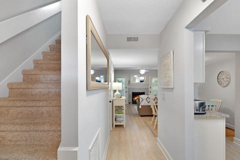 Coral Cottage House in Saint Simons Island