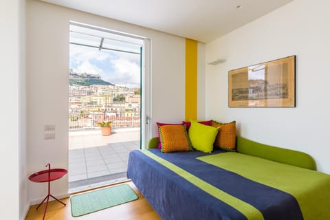 Bed, View (from property/room), Balcony/Terrace, Bedroom