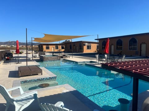 Swimming pool