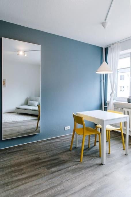 Mitten im Zentrum mit 24h Check-in Apartment in Kiel