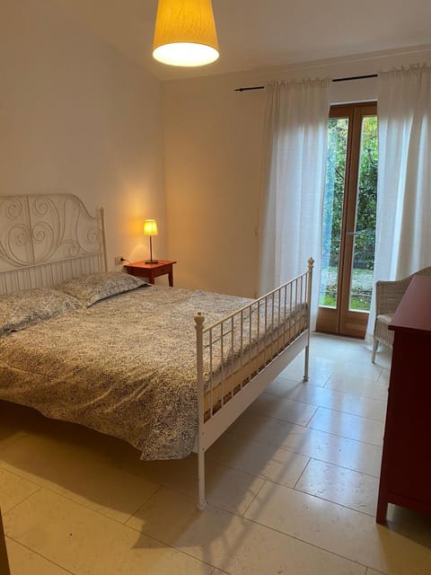 Le Scuderie App 6 ottimo trilocale con WI FI Apartment in Tuscany