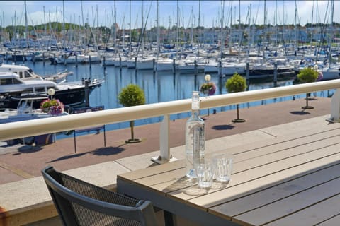 Kabbelaarsbank 512 - Port Marina Zélande NOT INTENDED FOR COMPANY OR WORK-RELATED STAYS Apartment in Ouddorp