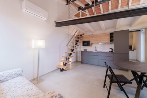 Kitchen or kitchenette, Photo of the whole room