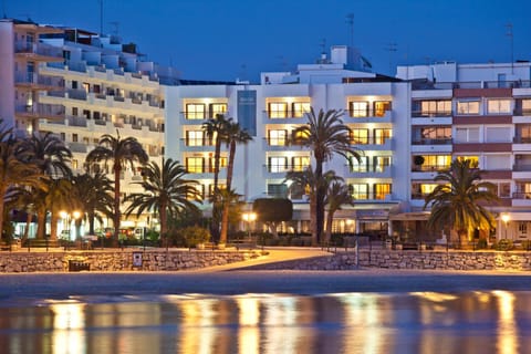 Facade/entrance, Beach