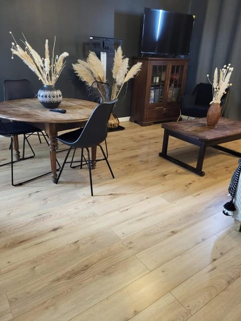 Black and White - Joli appart à Tours Apartment in Joué-lès-Tours