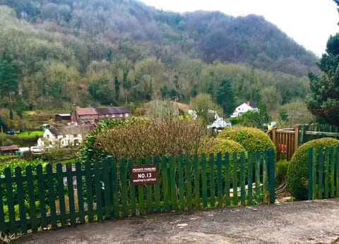 Martha's Cottage House in Telford