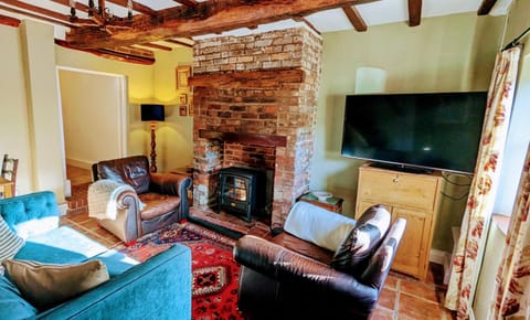 Martha's Cottage House in Telford