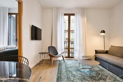 Communal lounge/ TV room, Photo of the whole room