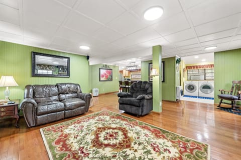 Hidden Creek Cabin Cabin in Tennessee