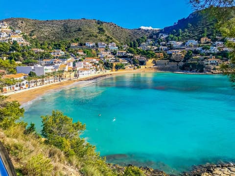 Isabel - modern apartment in the center of Moraira Apartment in Moraira