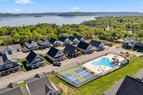 Absolutely Shore House in Ridgedale