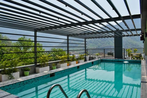 Balcony/Terrace, Pool view, Swimming pool