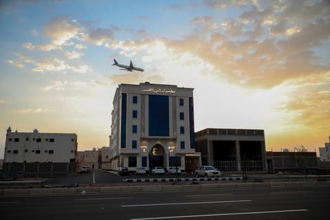 Property building, Landmark view, Location