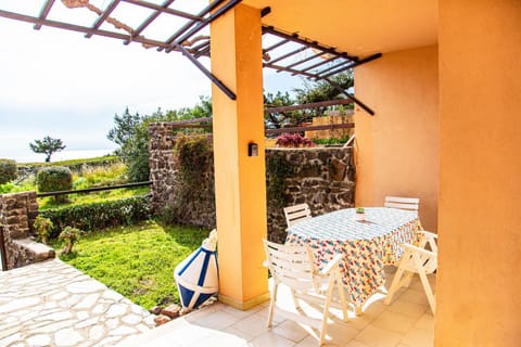 Patio, Garden, Balcony/Terrace, Dining area, Garden view