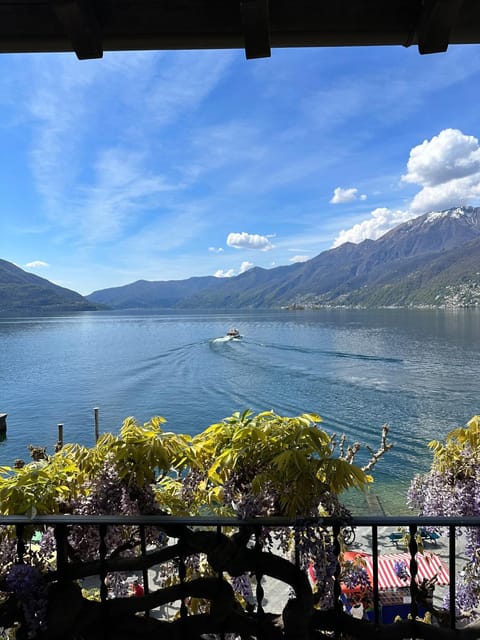 Natural landscape, Lake view, Landmark view, Mountain view, Quiet street view