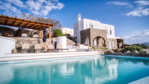 Property building, Swimming pool, Swimming pool