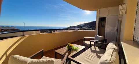 Balcony/Terrace, Mountain view, Sea view