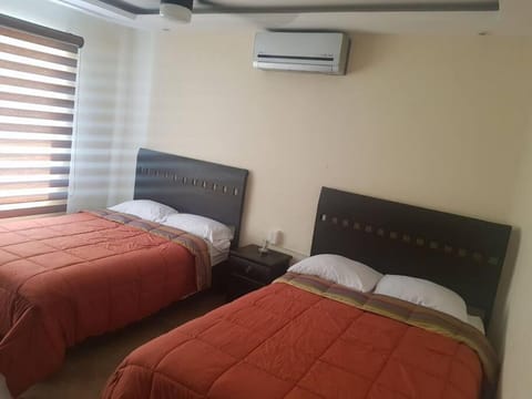 Departamento en Zona Dorada de Acapulco Apartment in Acapulco