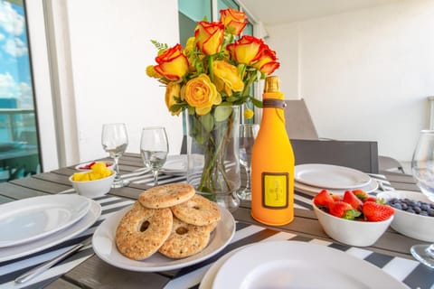 Marina Bay 1008 House in Sunny Isles Beach