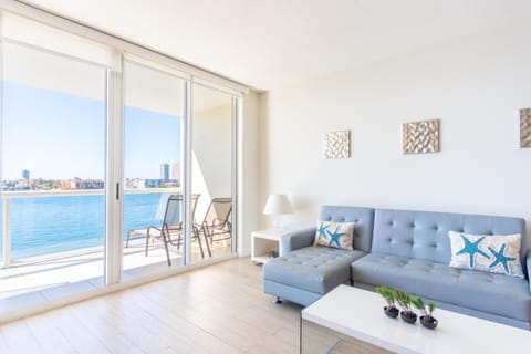 Golden Bay 508 House in Sunny Isles Beach