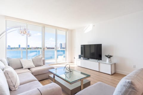 Golden Bay 502 House in Sunny Isles Beach