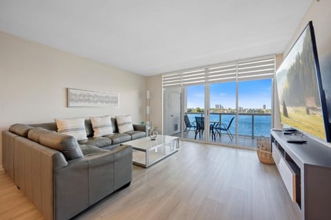 Golden Bay 509 House in Sunny Isles Beach