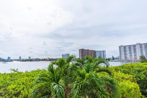 Golden Bay 302 House in Sunny Isles Beach