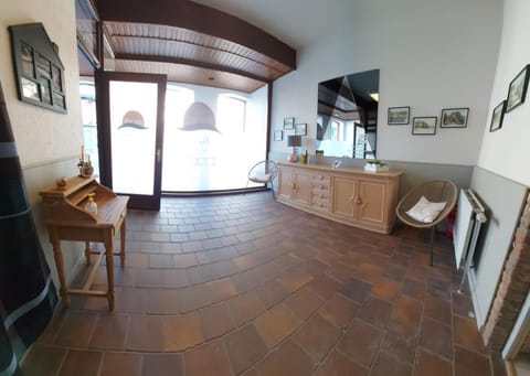 Property building, Lobby or reception, Photo of the whole room, Seating area