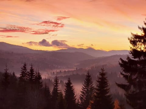 Nearby landmark, Day, Natural landscape, Mountain view, Sunrise, Sunset