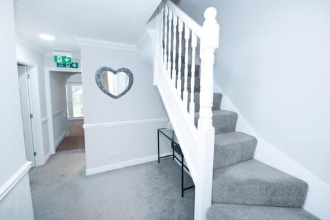 Garden by the Bay Southport Apartment in Southport