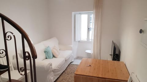 TV and multimedia, Living room, Photo of the whole room