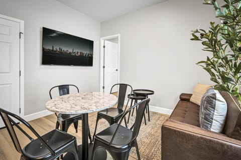 TV and multimedia, Dining area