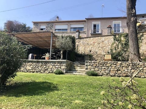 gîte Le Lavandin House in Provence-Alpes-Côte d'Azur