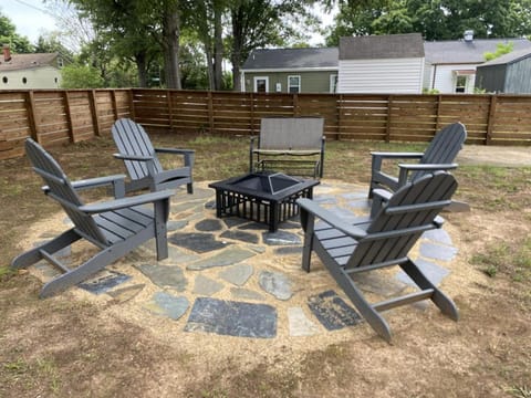 Patio, Day, Seating area