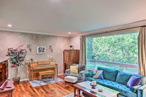 Cozy Washington Escape Near Hiking and Golfing! House in University Place