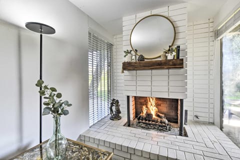 Pool Access Pet-Friendly Bermuda Dunes Condo Apartment in Bermuda Dunes