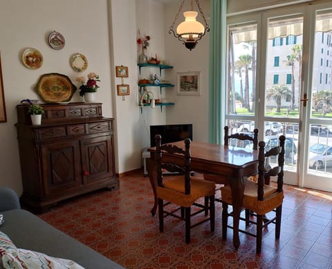 Incantevole appartamento davanti al mare, Chiavari Apartment in Chiavari