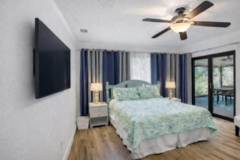 St Augustine Island Home with Patio, Walk to Beach! House in Butler Beach