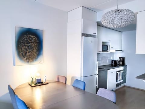 Alvar, Tilava uusi kaksio ydinkeskustassa 53 m2 Apartment in Finland