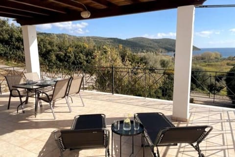 View (from property/room), Balcony/Terrace