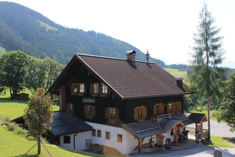 Property building, Day, Natural landscape, Mountain view
