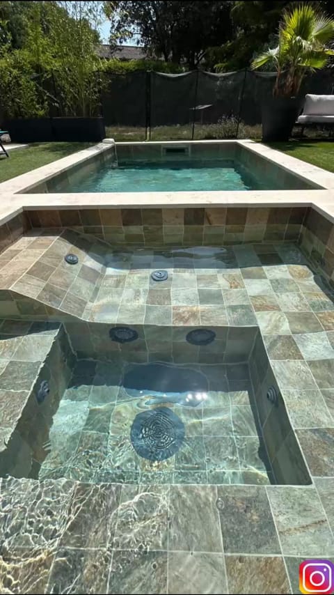 Luxury House Family’s Villa in Carpentras