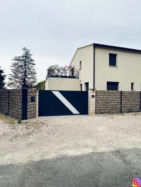 Luxury House Family’s Villa in Carpentras