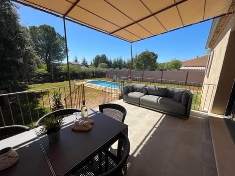Balcony/Terrace, Garden view, Pool view